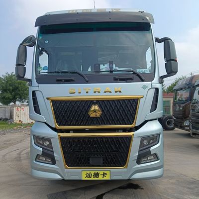 2024 Легкий Шандека 6 * 4/4 * 2/6 * 2 840 630 HP Тракционный транспортный грузовик с дизайном