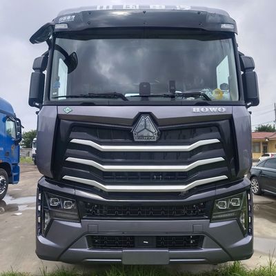 Национальная группа грузовых грузовиков 6X4 Дамп-грузовик с ТПГ-топливным трактором Транспортный грузовик