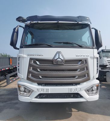 ZZ4257N3247E1H Sinotruk HOWO Тракторный прицеп с 600 л топливным баком и топливом