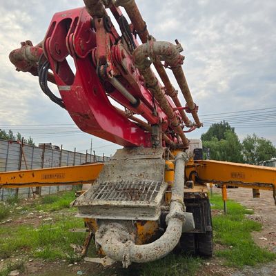 Донгфэнгский насосный грузовик и шасси Sinotruk - идеальное сочетание для насоса воды
