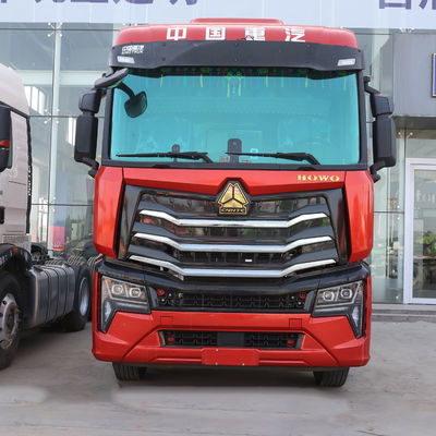 Прицеп трактора Sinotruk с 400-литровым топливным баком и сиденьем водителя