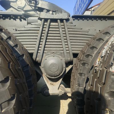 Использованный Sinotruk HOWO 6X4 Прицепная головка Трактор Лошадиный накидный грузовик Первоначальный вариант оплаты