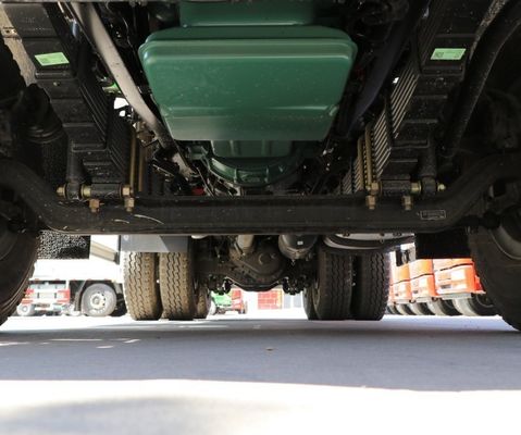 Sinotruk 6X4 Гидравлическое рулевое грузовик в индивидуальном цвете с сертификацией ISO