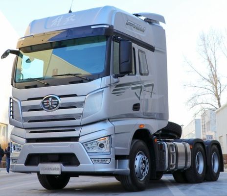 Тяжеловесное тяговое транспортное средство 6x4 с воздушной подвеской и гидравлическим рулевым управлением