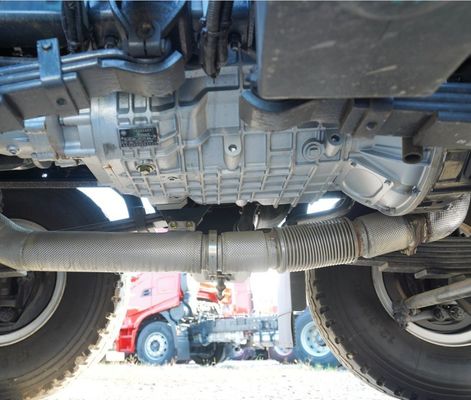 6X4 приводный колесный трактор грузовик Saic Hongyan Jiehu H6 с самосвалами и ≤5 сидений