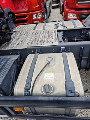 Устойчивая шасси грузовика с пакетом Размер 670,00 см * 255,00 см * 3850,00 см