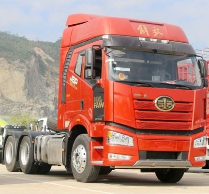 Высокая грузоподъемность использованный Sinotruk HOWO 450HP 6X4 Trailer Head Tractor Truck в Южной Африке