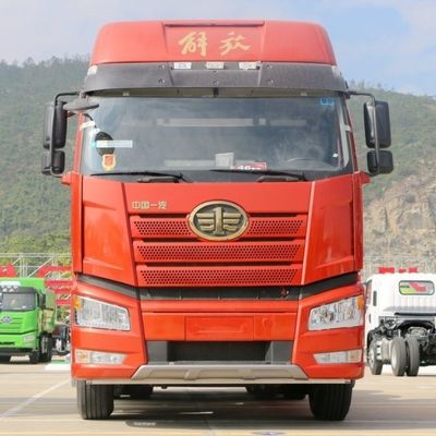 Высокая грузоподъемность использованный Sinotruk HOWO 450HP 6X4 Trailer Head Tractor Truck в Южной Африке