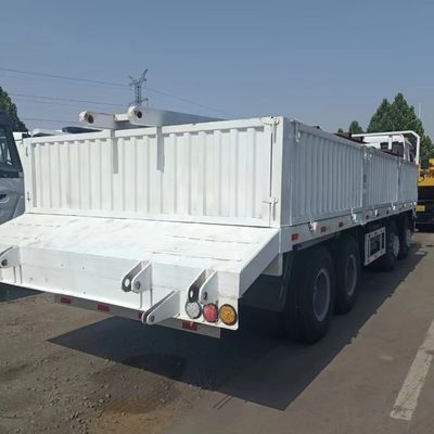 Устойчивый HOWO 371 Дамп для строительства 6.8x2.5x3.8m 30-дневная гарантия возврата денег
