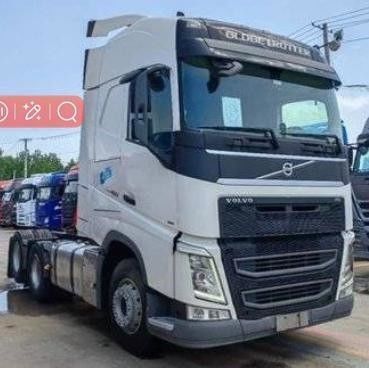 Использованный трактор Volvo prime s Усовершенствован до 460 л.с. 6X2r National V с гидравлическим рулевым управлением