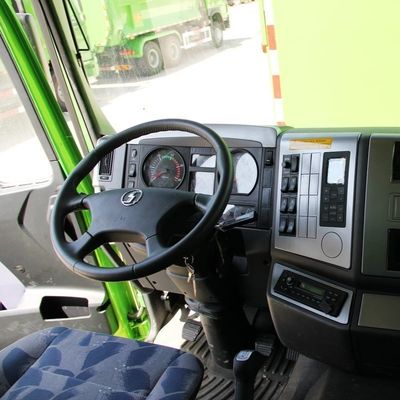 Настройка для тяжелого грузовика Sinotruk Chassis Refurbished Dump Truck Scaman F3000 6X4