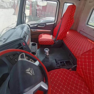 Тяжелый буксир с дизельным двигателем мощностью 400 л.с. с гидравлическим рулевым управлением и вспомогательным питанием