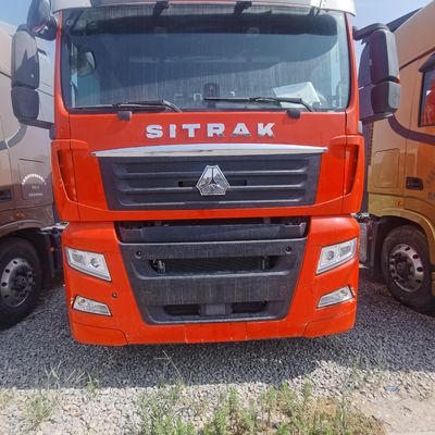 Буксирующий полуприцеп с наклонителем тягача Shacman 6X4 и топливным баком 1000 л