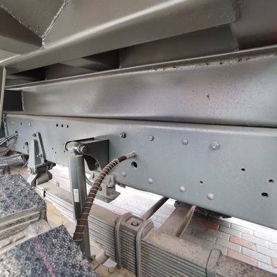 Sinotruk Шасси 6X4 Дэмп-Трак с шинами и гидравлическим рулевым управлением 351-450 л.с.