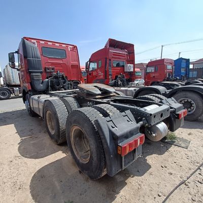 Красный HOWO T7h 440 Модель грузовика для перевозки тяжелых грузов внутри буксируемого полуприцепа