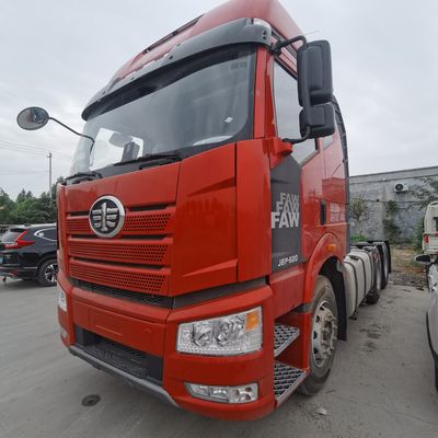 Мощность 520 л.с. Sinotruck Тракторный грузовик 6X4 с наклоном прицепа Комбайн с индивидуальным дизайном