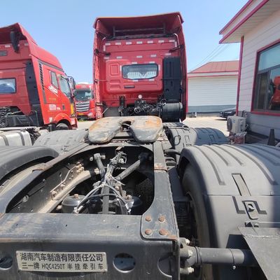 Шины и шасси Sinotruk многофункциональный грузовик для портовой перевозки на заказ