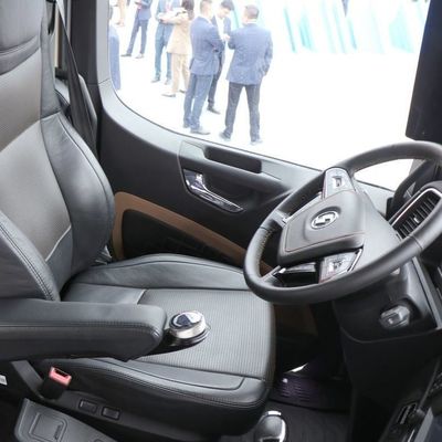 Высокопроизводительный трактор Sinotruck для буксировки полуприцепов