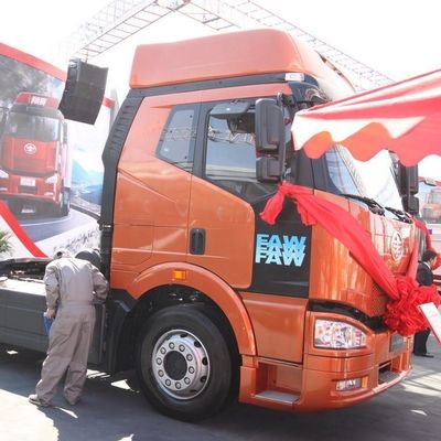 460 л.с. Тяжелый грузовик FAW Jh6p 6X4 Дизельный Euro 3 Тракторный грузовик с размерами 12м*2,55м*4м