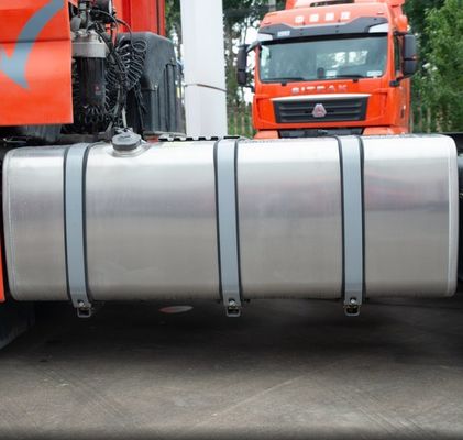 Гидравлическое рулевое управление Sinotruck 6X4 Трактор для буксировки полуприцепа Использованный тракторный грузовик