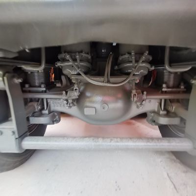 Ручная коробка передач Sinotruk Шасси 6X4 Промышленное сварочное транспортное средство для землеустройства