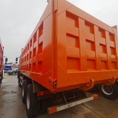 Sinotruk шасси 6X4 грузовик с наклоном для внедорожной перевозки пакета валовой массы 15500.000kg