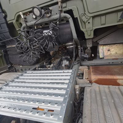 Буксирующий полуприцеп тяжелый грузовик 6X4 Sinotruck с воздушным подвесом и двигателем 540 л.с.