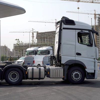 Mercedes Actros тяжелый грузовик 510 л.с. 6х4 трактор модели 2651 ЛС с конструкцией безтрубных шин