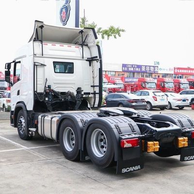 8700.000kg Scania National VI 450 л.с. Г-серия 6X2r тракторная модель с ручной коробкой передач