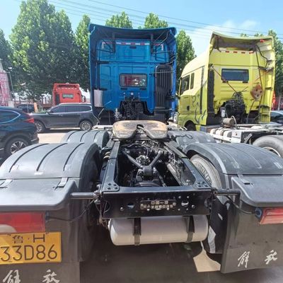 Грузовик Jiefang J7 с двигателем мощностью 560 лошадиных сил по стандарту выбросов Евро 5 6.8x2.5x3.8м