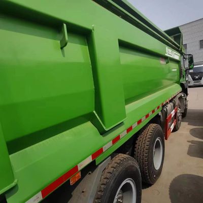 Продажа грузовиков Sinotruk с гидравлическим рулевым шасси и с нормами выбросов Euro 5