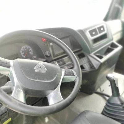 Продажа грузовиков Sinotruk с гидравлическим рулевым шасси и с нормами выбросов Euro 5