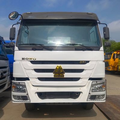 Силовая помощь Гидравлическое рулевое управление Использованный 6X4 самосвалы с шинами и шасси Sinotruk