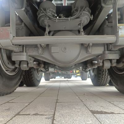 Стройка Sinotruk с использованием шасси с сертификацией ECE и поддержкой электроэнергии
