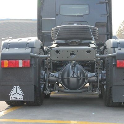 Специализированный Sinotruck HOWO 400HP тяжеловесный тракторный прицеп с 1000L топливным баком дизельного топлива