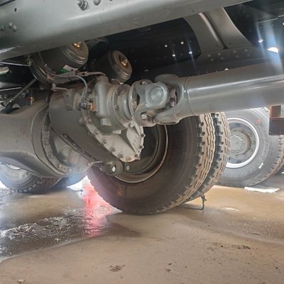 Дизель большой вместимости 371HP6 * 4 HOWO 30 тонн Ручной грузовик