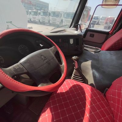 Sinotruk HOWO 6X4 336HP 15cbm Вакуумный танкер Грузовик канализационный грузовик Модель Zz1257n4641W с 1