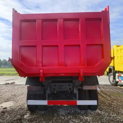 Тяжелый грузовик Sinotruk с грузоподъемностью 30 т и шинами 6×4 привода