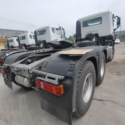 6×4 приводное колесо Sinotruk тяжелый тягач с воздушным подвесом сиденья и 600L топливный бак
