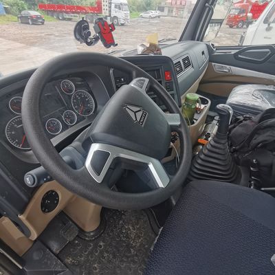 Пространственное и тяжелое автотранспортное средство для буксировки полуприцепа Сила 351-450 л.с.