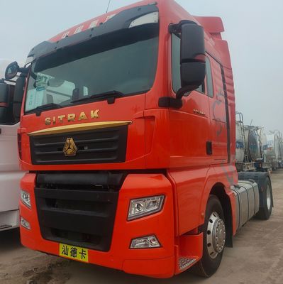 На рынке существует тяжелый трактор Sinotruck с воздушным подвесом для буксировки полуприцепа