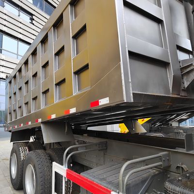 Подержанный грузовик Sinotruk N7 6X4 с ручной трансмиссией и гидравлическим рулевым управлением