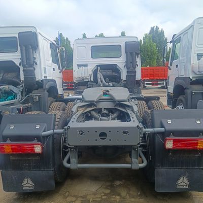 Sitrak 6X4 HOWO тракторный грузовик для перевозки и доставки грузов из углеродистой стали