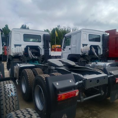 Sitrak 6X4 HOWO тракторный грузовик для перевозки и доставки грузов из углеродистой стали