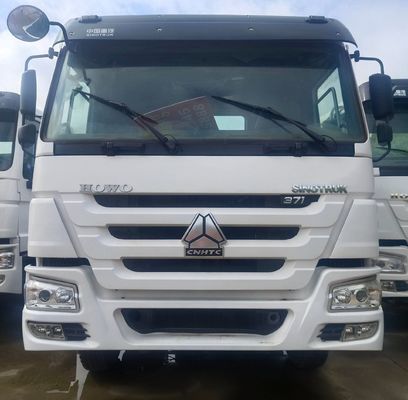 Подержанный транспортный трактор Sitrak 6X4 HOWO с стандартом выбросов Euro2/Euro3/Euro4