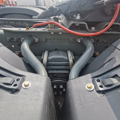 Использованный трактор с очень экономичной мощностью двигателя&gt; 8L и стандартом выбросов Евро 5