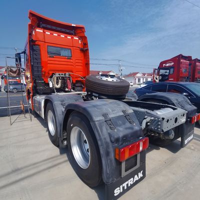 31-40 т грузоподъемность Sinotruck Подержанный грузовик с 1000 л топливным баком и сиденьем воздушной подвески