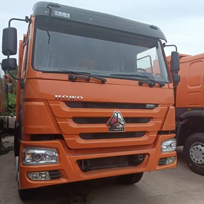 Устойчивое строительное транспортное средство Sinotruk Шасси 371HP Гидравлический рулевой грузовик для GCC