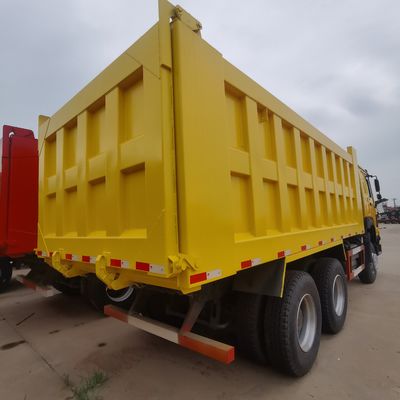 Тяжелый грузовик Sinotruck использованный грузовик с шинами и гидравлическим рулем в хорошем состоянии