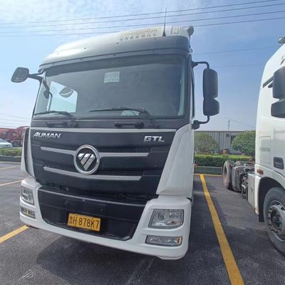 Трактор Sinotruck с воздушным подвесом сиденья эффективно буксирует тяжелые грузовые автомобили